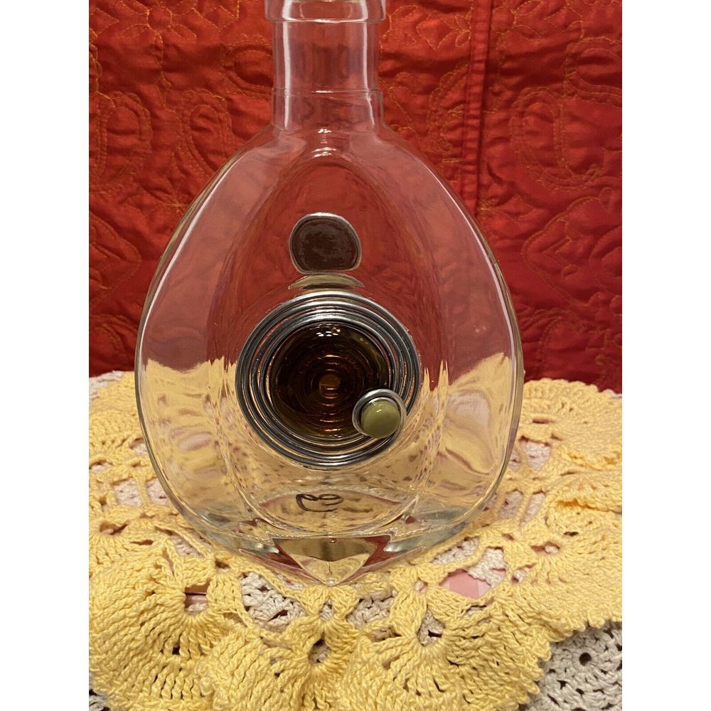 Custom Decanter 18Oz Whiskey Decorated Both Sides 3-D Design With Glass Decor‎